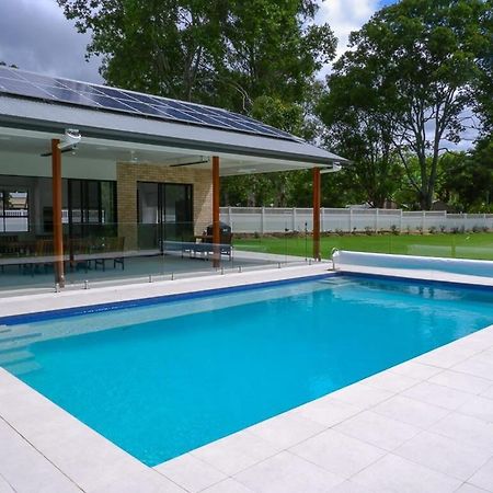 Amazing House Big Swimming Pool Bbq Villa Mooloolah Exterior photo